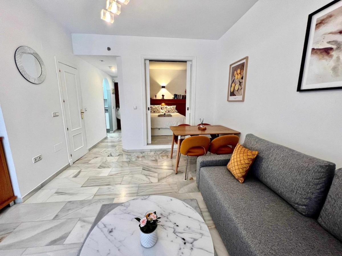 797 Holiday Rentals- Apartamento En Hotel Sunset Frente Al Mar Benalmadena Ngoại thất bức ảnh