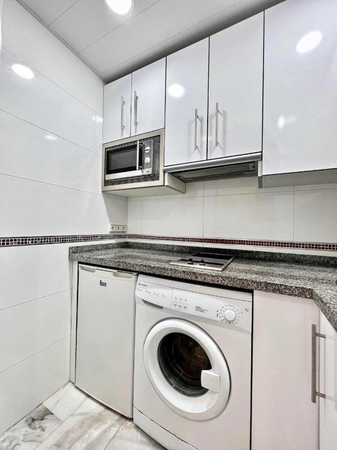 797 Holiday Rentals- Apartamento En Hotel Sunset Frente Al Mar Benalmadena Ngoại thất bức ảnh