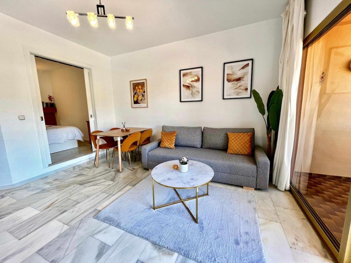 797 Holiday Rentals- Apartamento En Hotel Sunset Frente Al Mar Benalmadena Ngoại thất bức ảnh